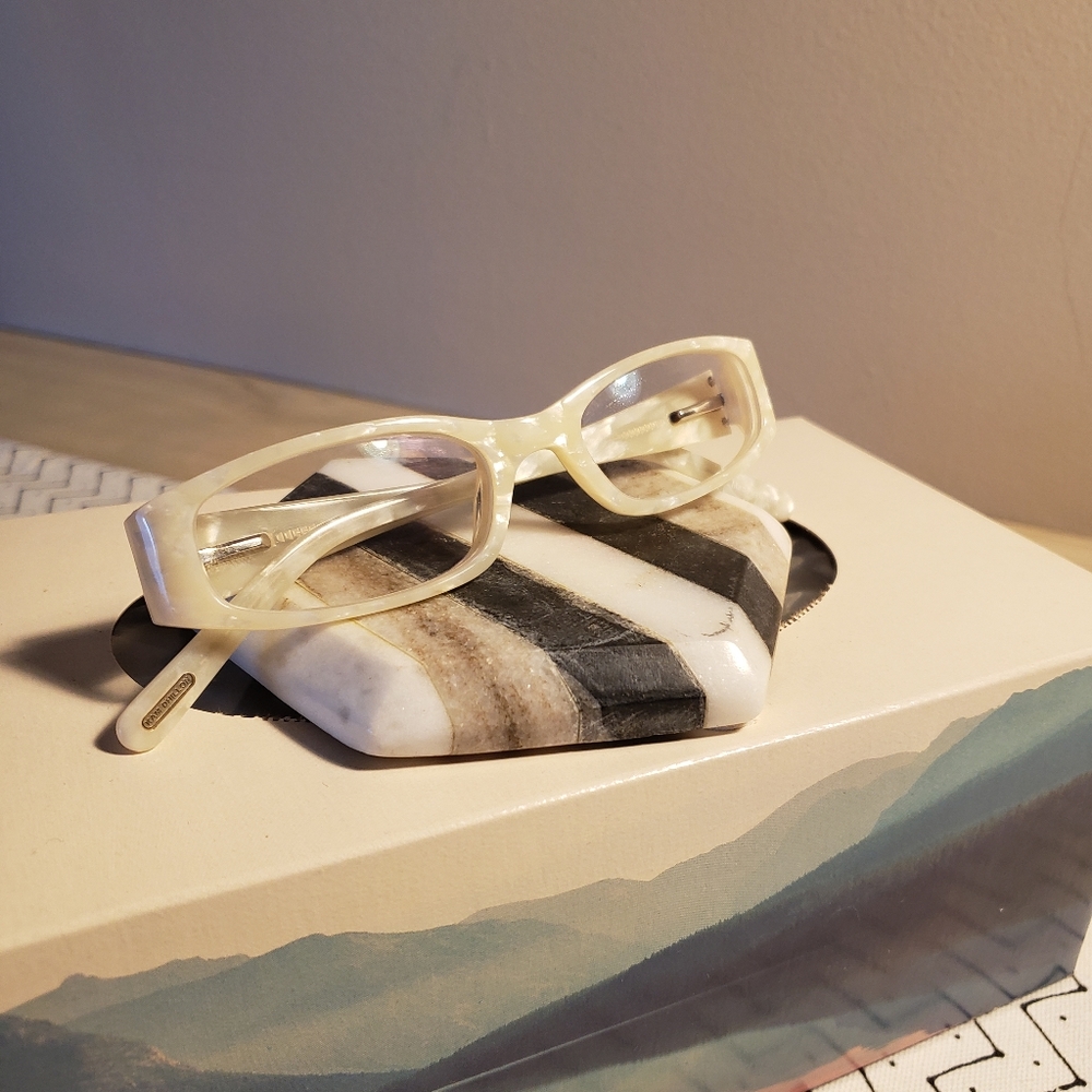 UNISEX: Kam Dhillon fashion eyeglasses/sunglass conversion